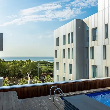 Urban Districs Rambla & Pool 4*